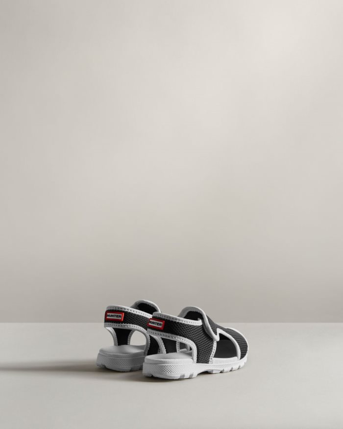 Black / White Kids' Hunter Mesh Outdoor Sandals | 8JueahYv